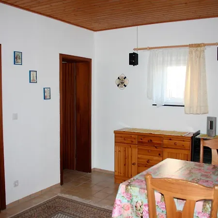 Wellenschlag Nyaraló *